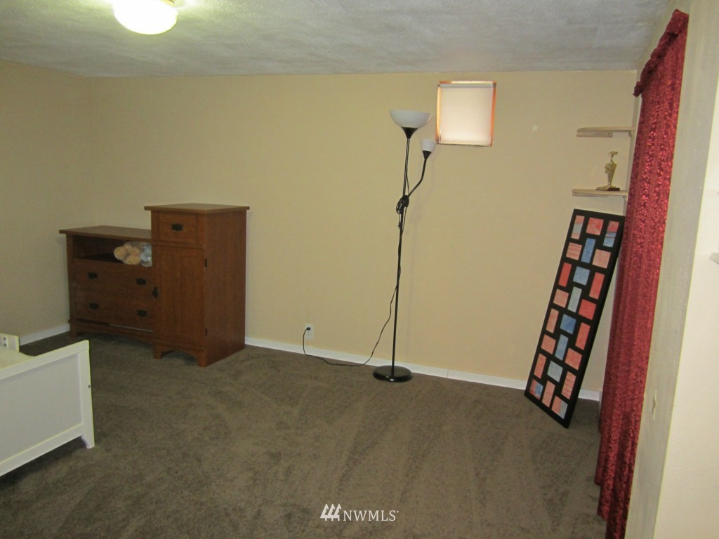 16858 Military Road South SeaTac, WA 98188 - Photo 14 of 15 Gallery Image 14
