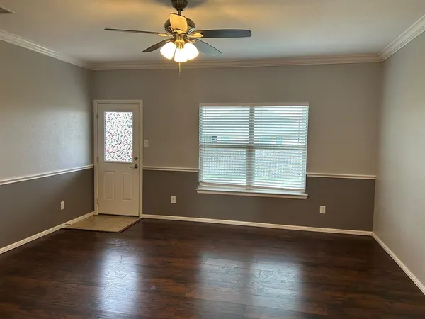 $2,500 | 9300 Castorian Drive, Fort Worth, TX 76131