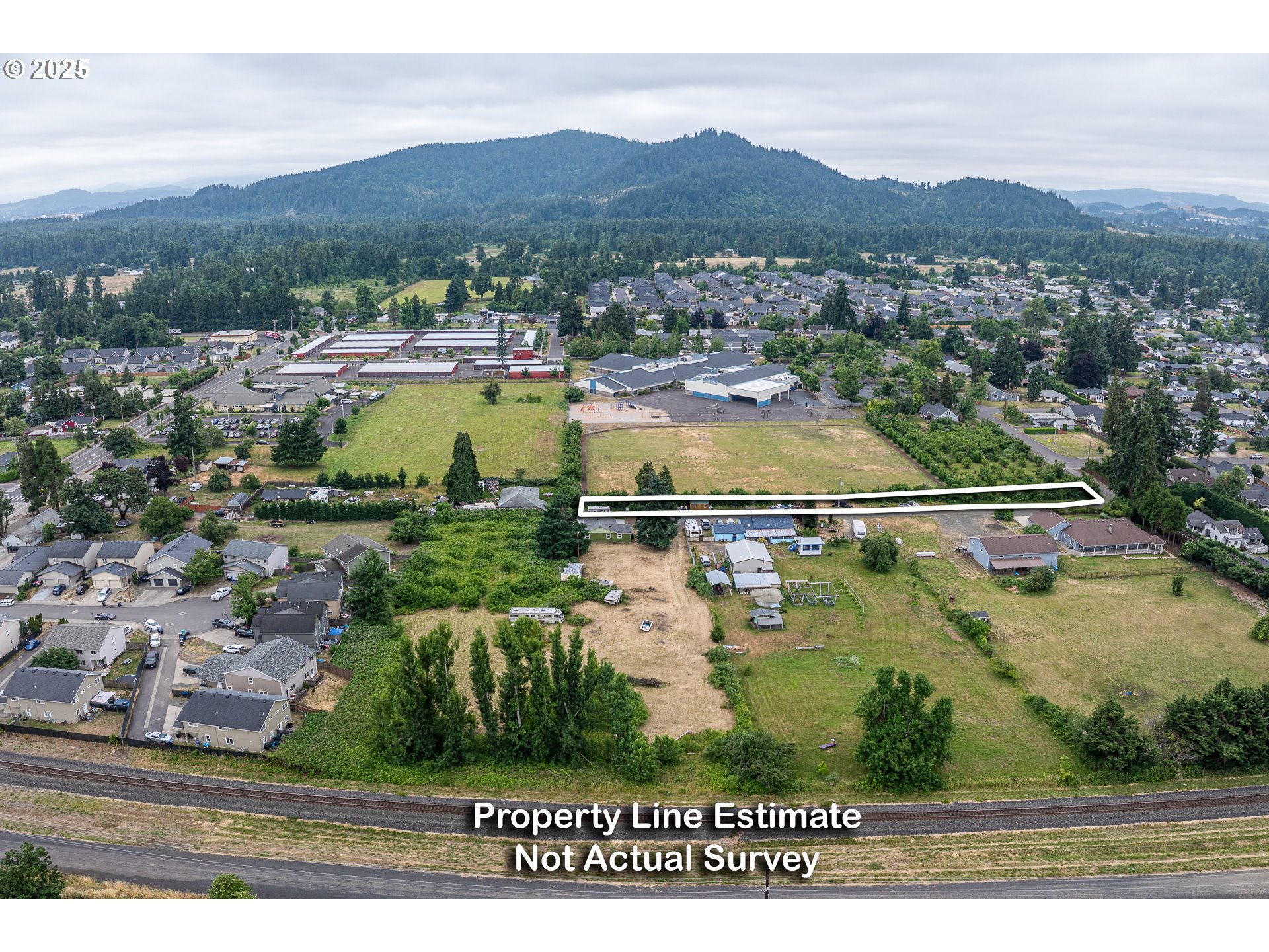 Filbert Springfield, OR 97478 - Photo 2 of 12