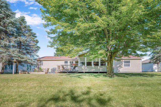 $148,900 | 7900 Sunset Shores Drive, Stanwood, MI 49346