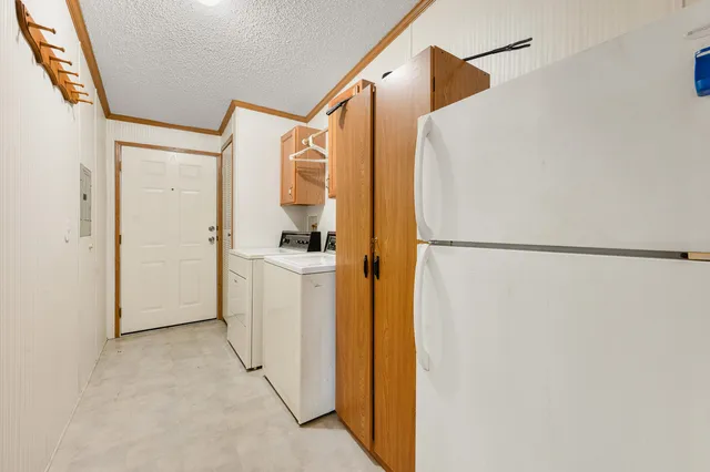 $148,900 | 7900 Sunset Shores Drive, Stanwood, MI 49346