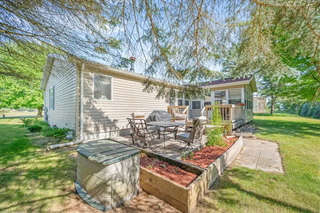 $148,900 | 7900 Sunset Shores Drive, Stanwood, MI 49346