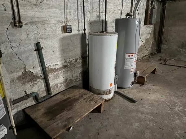 $200,000 | 32 Farr Avenue, Johnson City, NY 13790