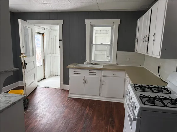 $200,000 | 32 Farr Avenue, Johnson City, NY 13790