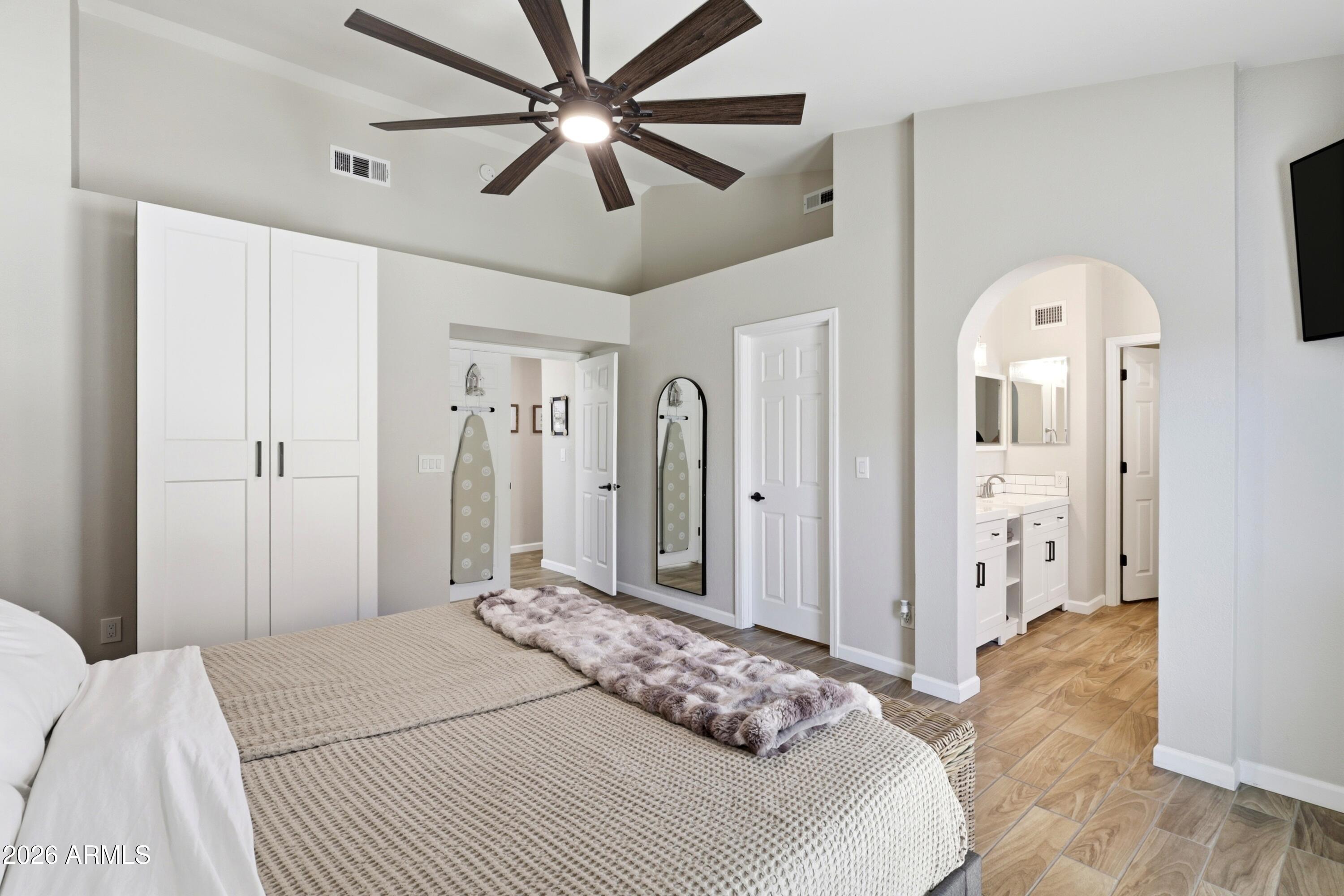 1107 North 59th Street Mesa, AZ 85205 - Photo 11 of 32 Primary Bedroom