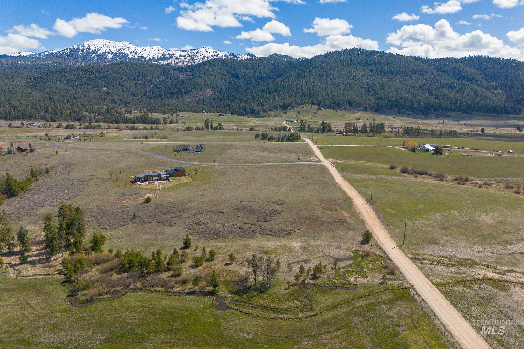 13739 Grouse Knoll Road McCall, ID 83638 - Photo 14 of 15 Gallery Image 14