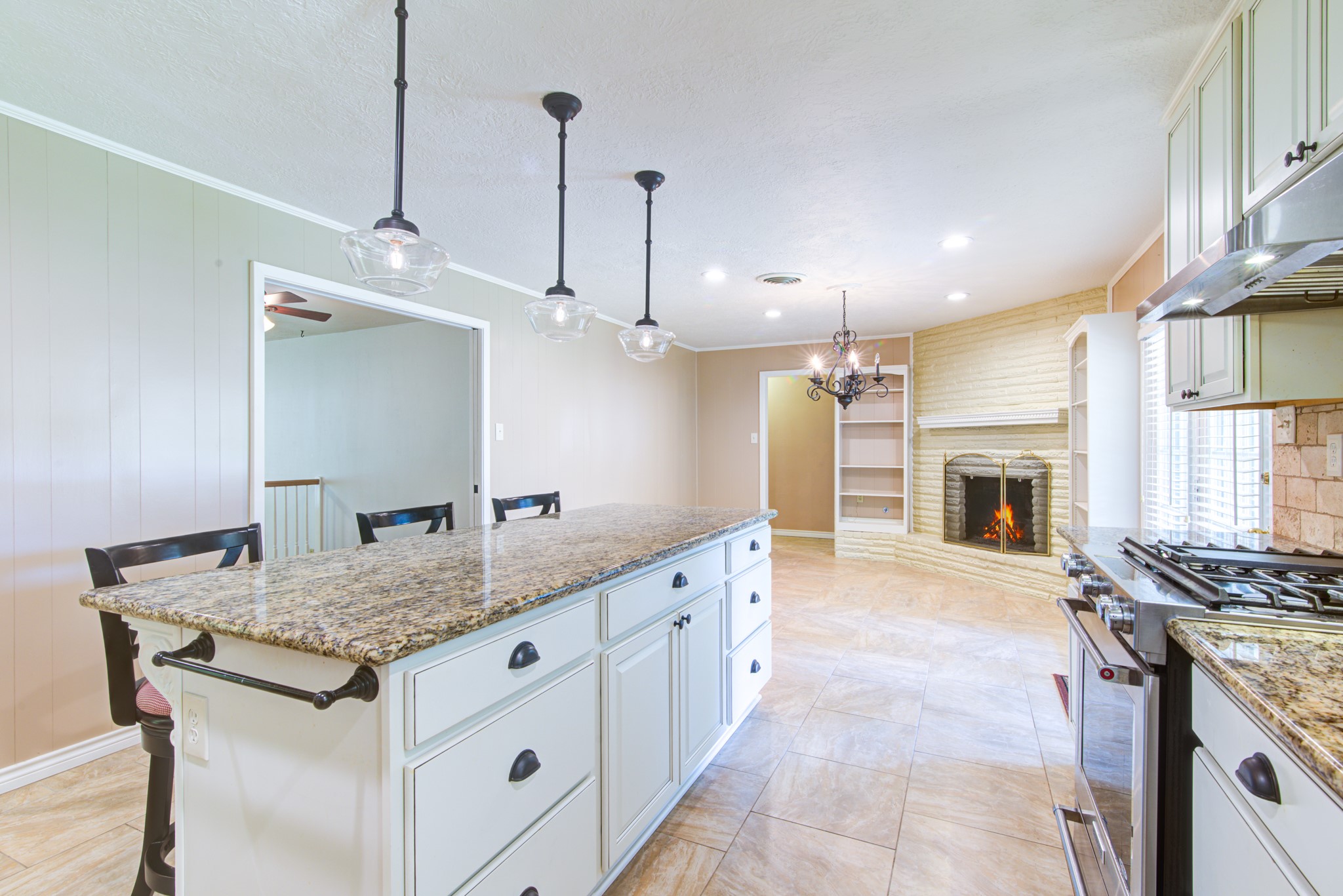 1708 Capstan Road Houston, TX 77062 - Photo 18 of 43