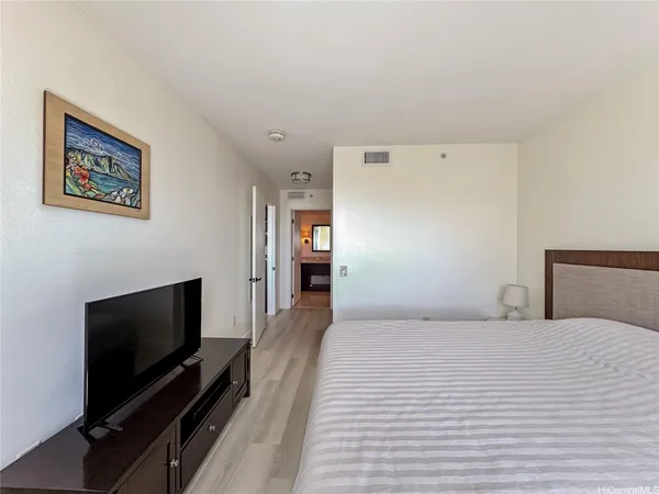 $5,500 | 1551 Ala Wai Boulevard, Unit 2303, Honolulu, HI 96815