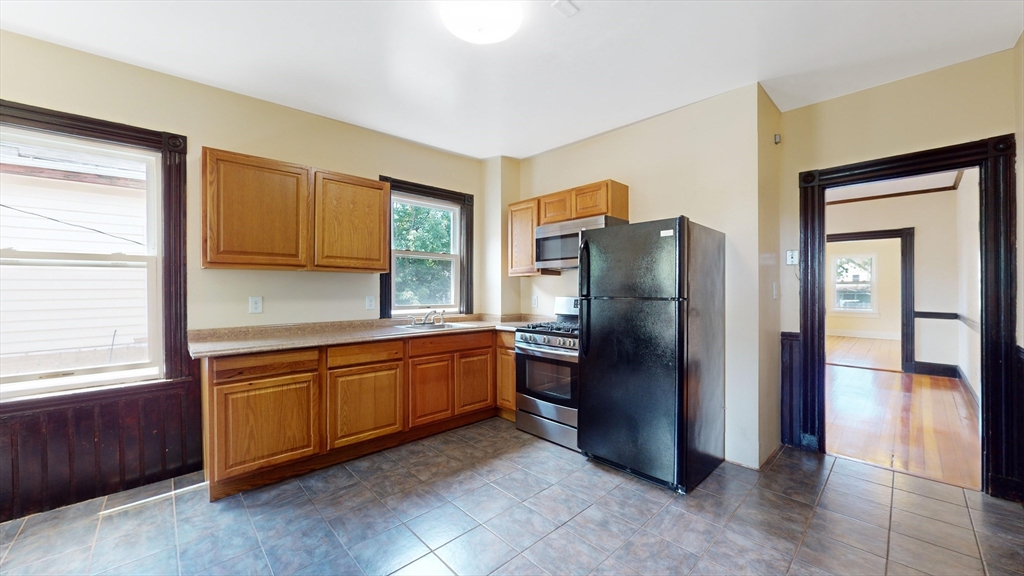 32 Thornton Street, Unit 2 Boston, MA 02119 - Photo 8 of 16