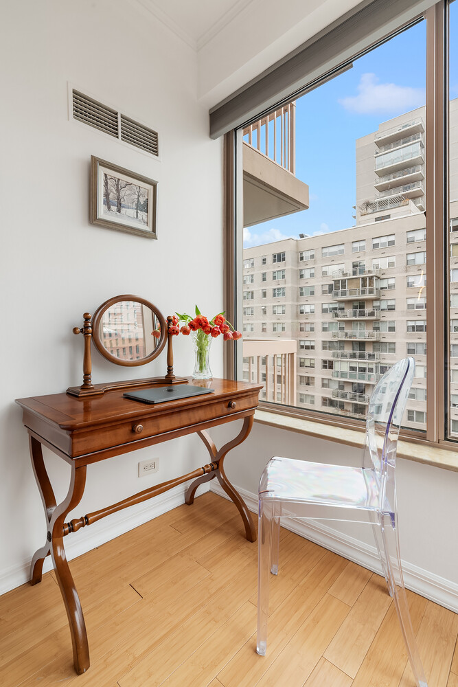 200 East 69th Street, Unit 16E Manhattan, NY 10021 - Photo 14 of 17 a view of a livingroom with furniture