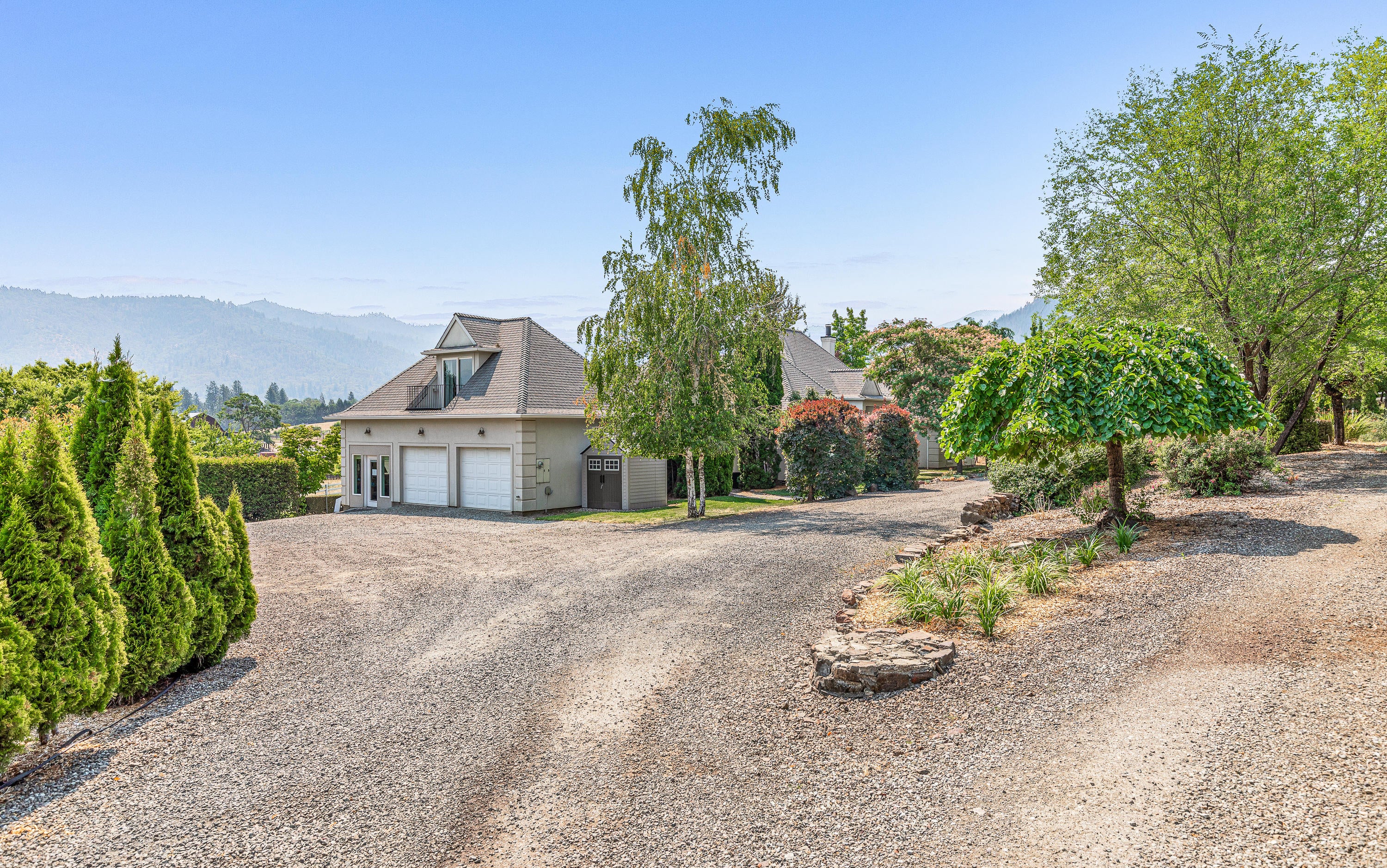 925 Anderson Creek Road Talent, OR 97540 - Photo 1 of 52 1