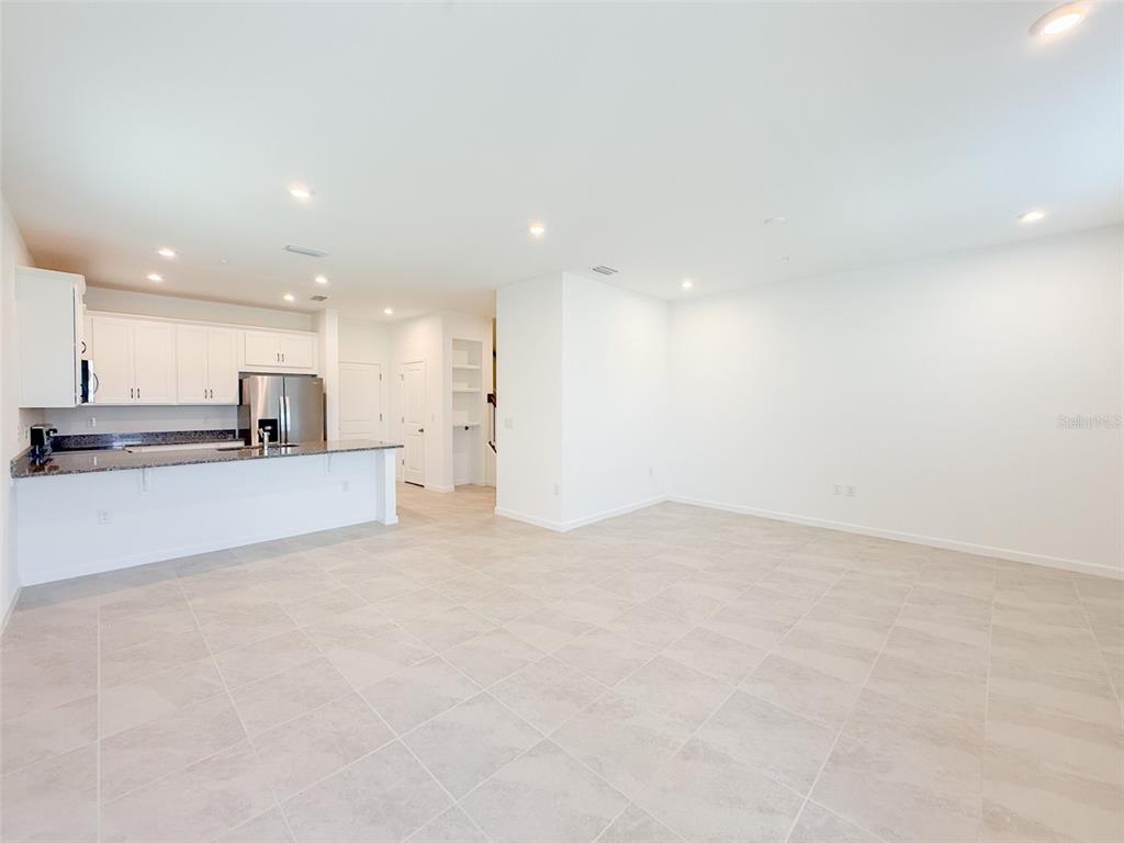 4260 Sadler Road Apopka, FL 32712 - Photo 4 of 27