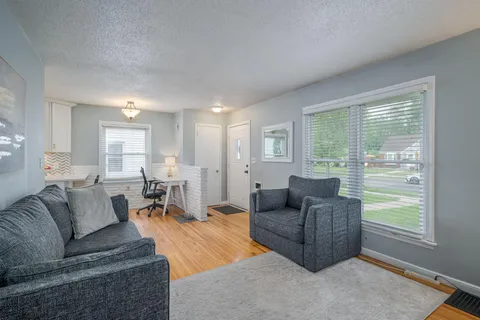 $400,000 | 2845 Sumter Avenue South, St. Louis Park, MN 55426
