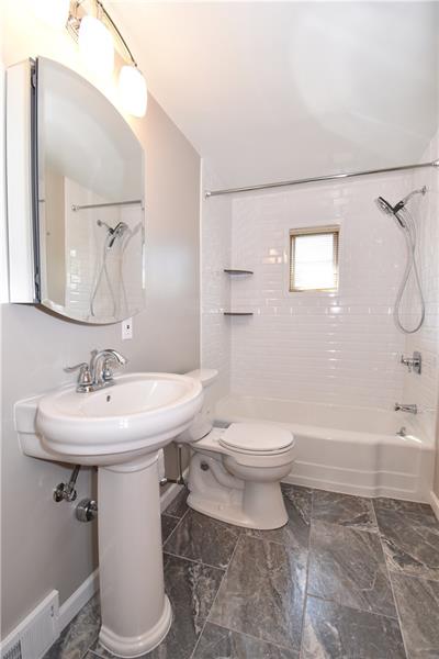 245 Revo Road Pittsburgh, PA 15236 - Photo 5 of 18 Gallery Image 5