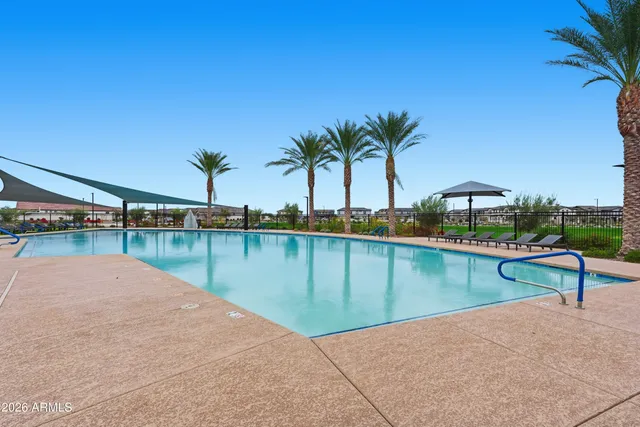 $2,695 | 932 West Macaw Drive, Queen Creek, AZ 85140