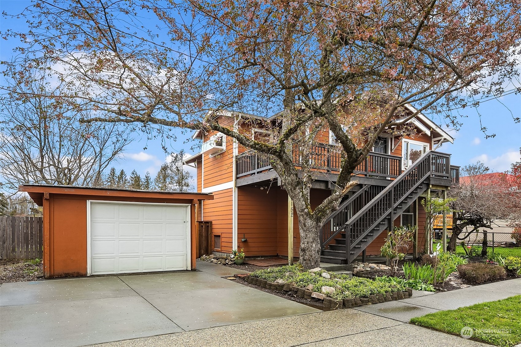 39152 Southeast Delta Street Snoqualmie, WA 98065 - Photo 25 of 26 a front view of a house with garage