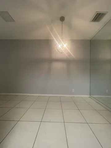 $1,200 | 354 Norwich O, West Palm Beach, FL 33417