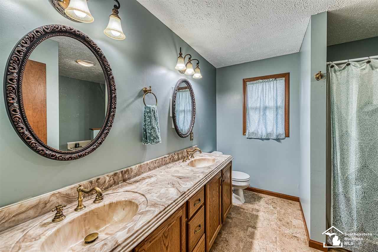 1170 Hubbard Road Monroe, MI 48161 - Photo 17 of 39 31367523-16.JPG