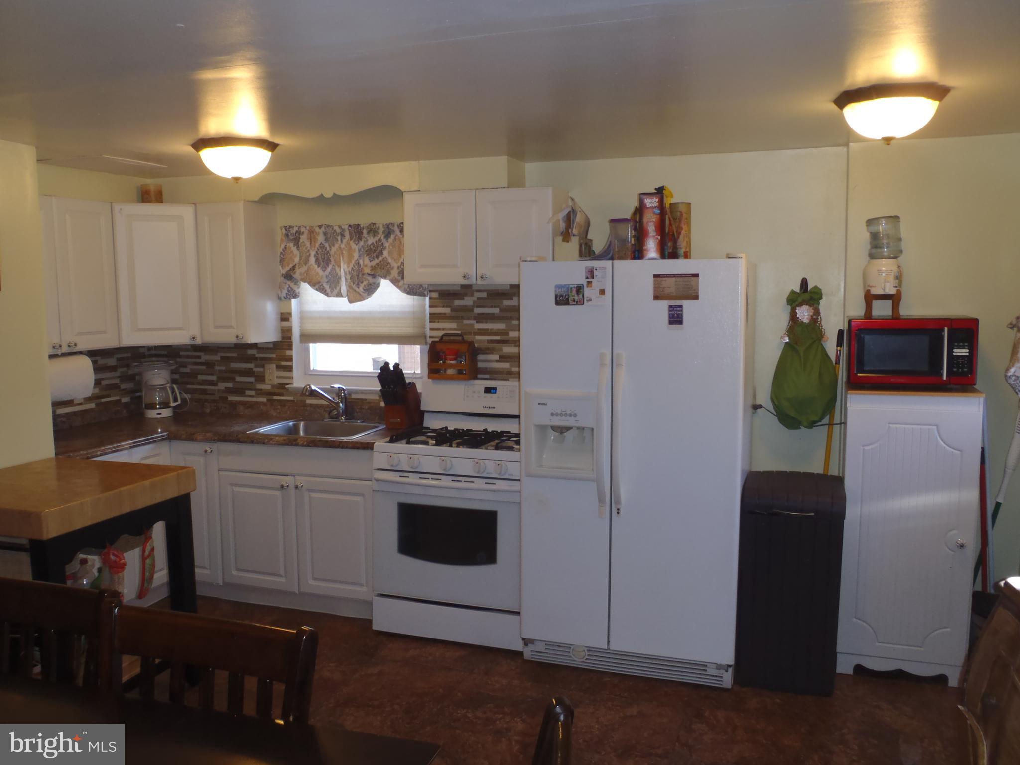 2827 Michael Road Philadelphia, PA 19152 - Photo 12 of 16 Gallery Image 12