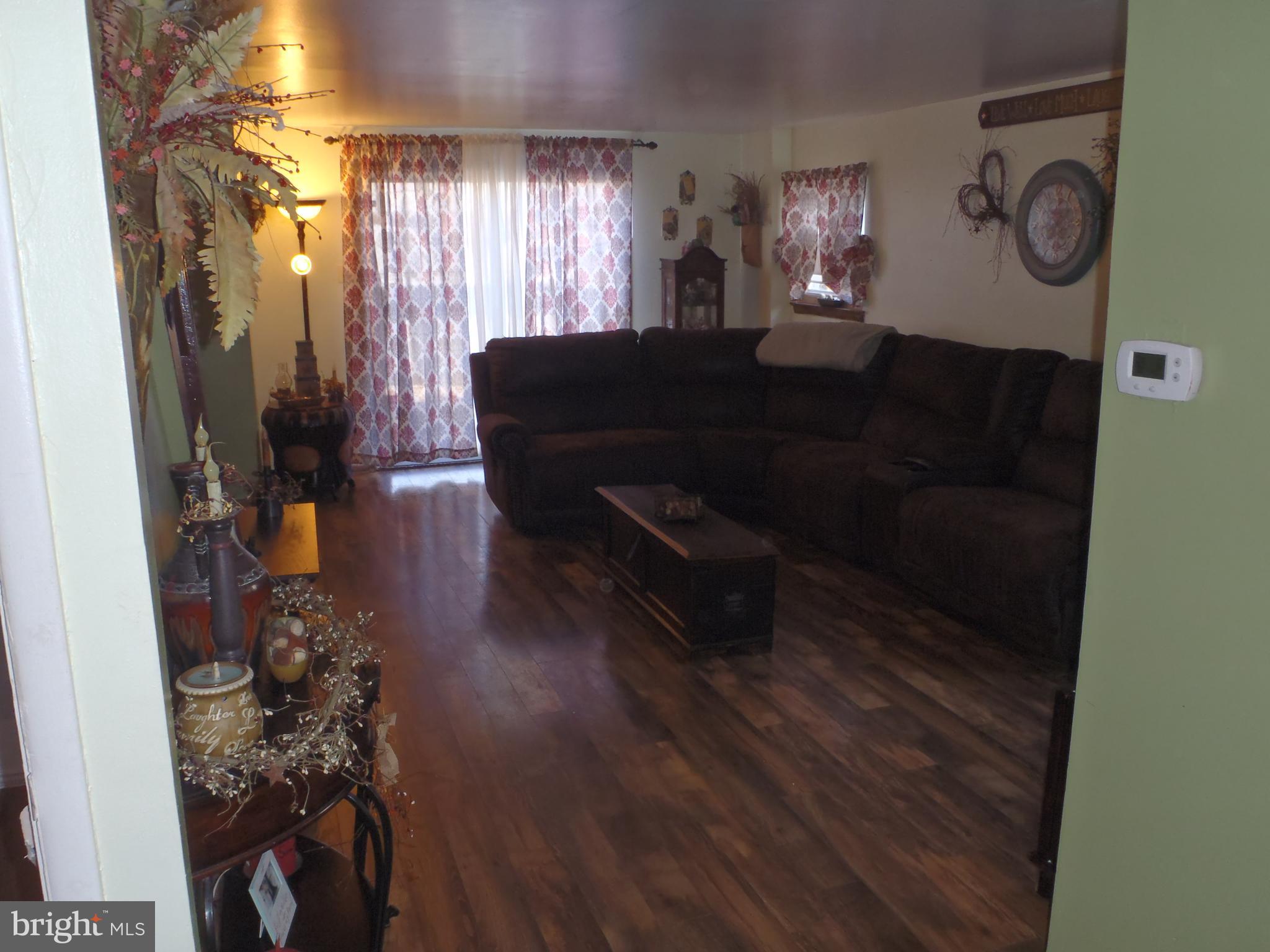 2827 Michael Road Philadelphia, PA 19152 - Photo 6 of 16 Gallery Image 6