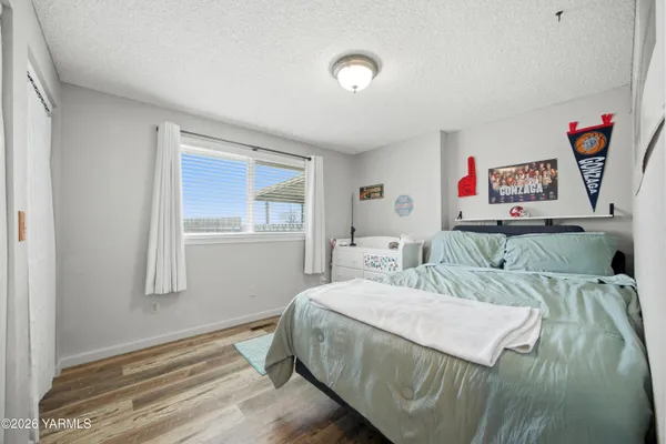 a view of a lake with houses