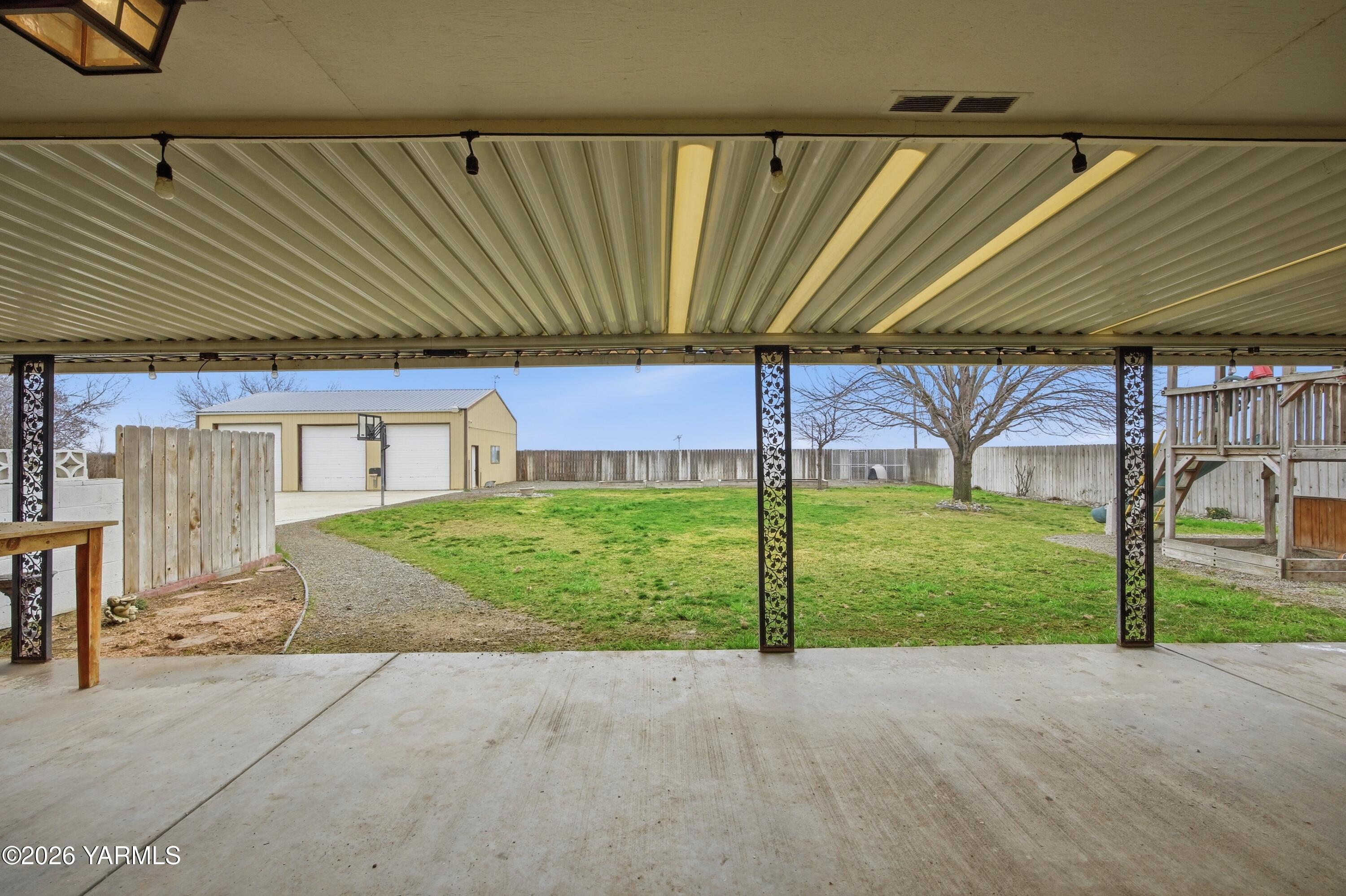 1681 Olmstead Road Grandview, WA 98930 - Photo 29 of 49 a house view with a outdoor space