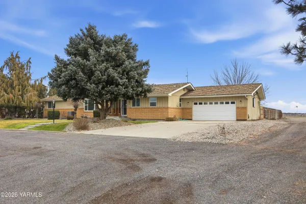 $589,000 | 1681 Olmstead Road, Grandview, WA 98930