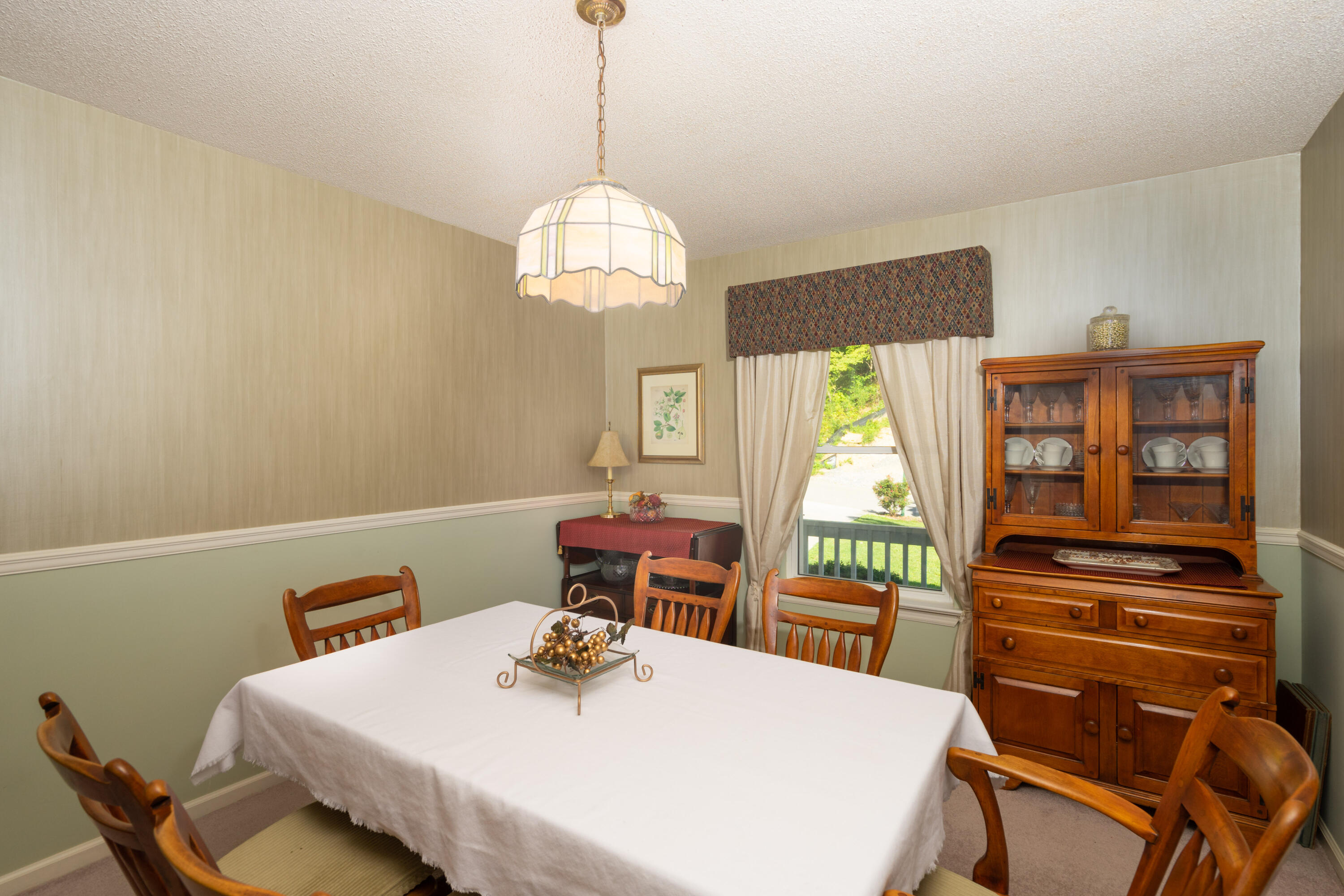 4729 North Forest Road Hixson, TN 37343 - Photo 13 of 41 Dining Room