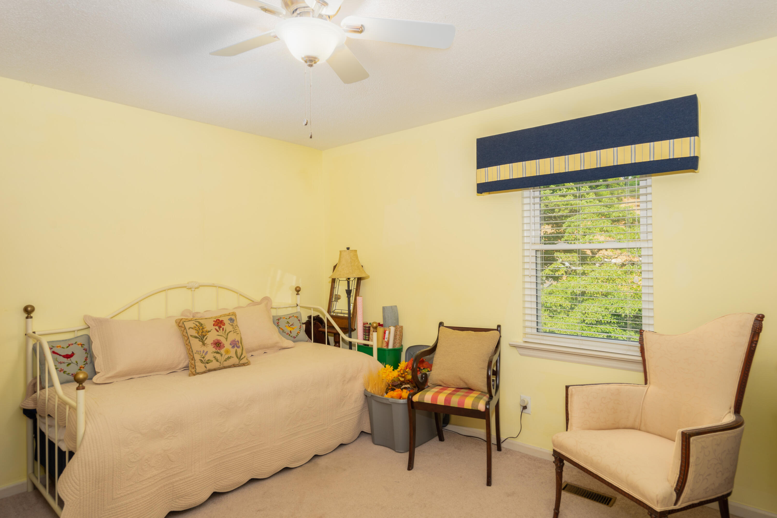 4729 North Forest Road Hixson, TN 37343 - Photo 29 of 41 Bedroom 3