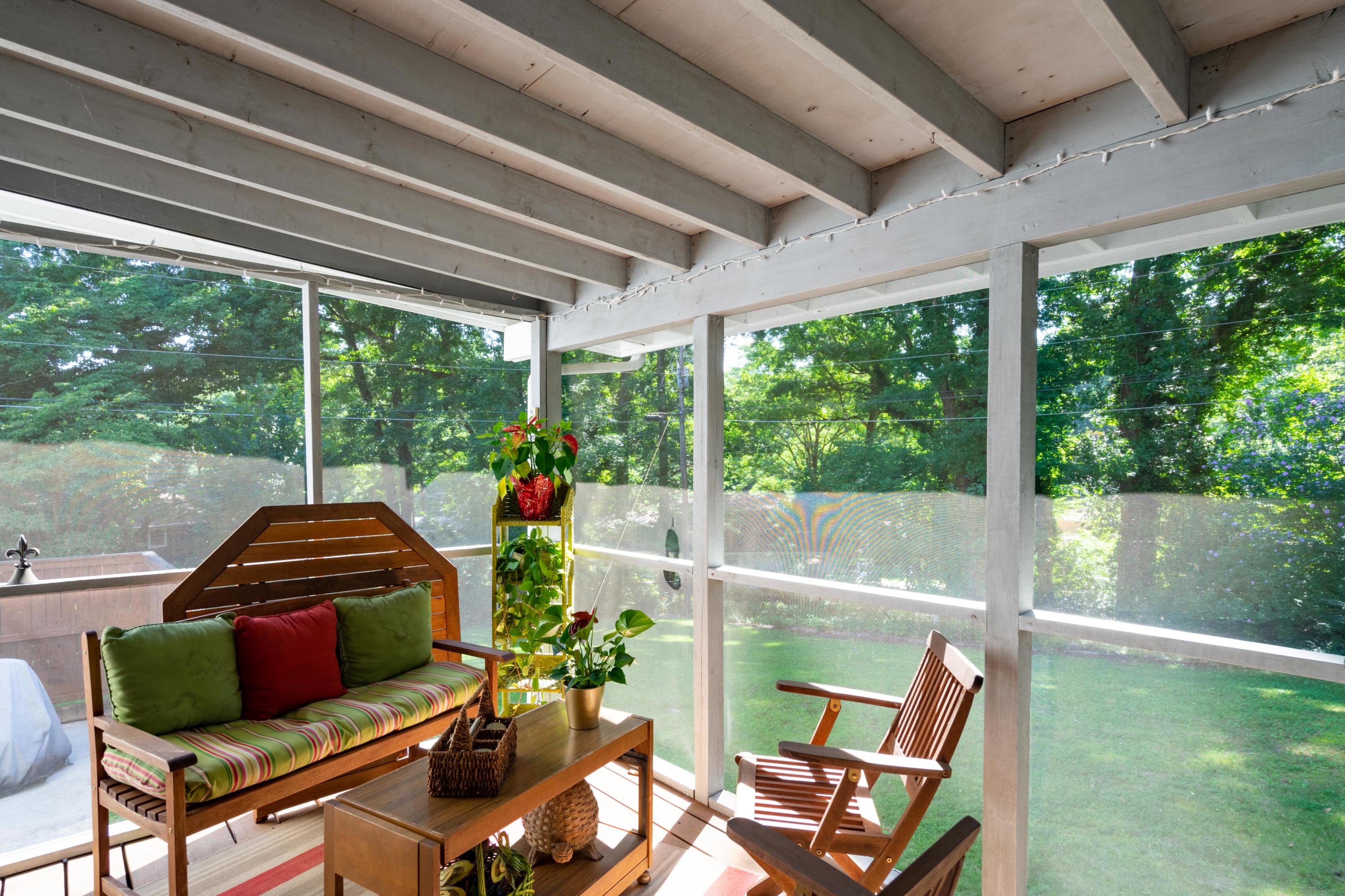 4729 North Forest Road Hixson, TN 37343 - Photo 34 of 41 Screened Porch