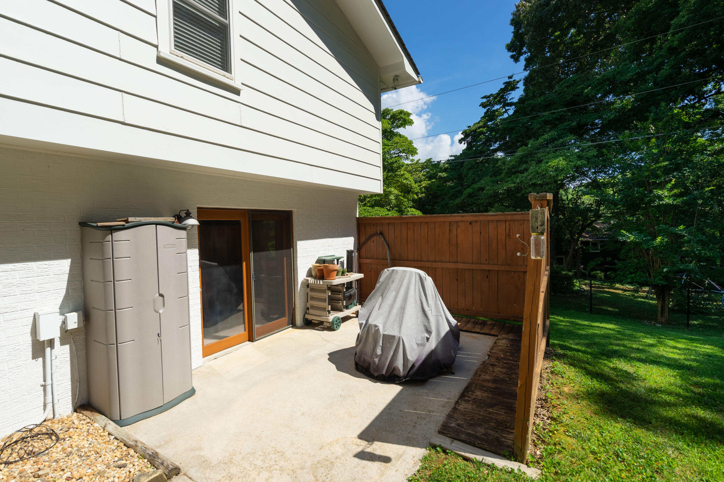 4729 North Forest Road Hixson, TN 37343 - Photo 36 of 41 Patio