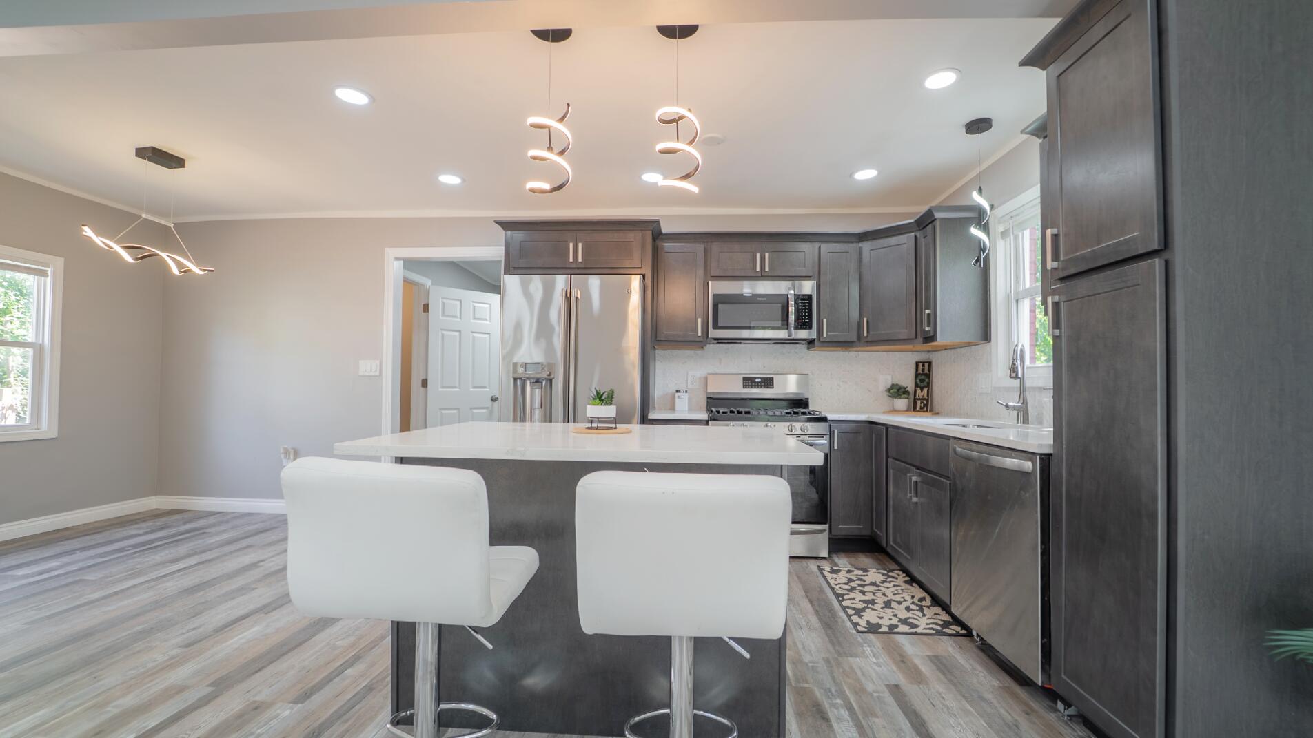 845 Floyd Street Gary, IN 46403 - Photo 7 of 27 1905x1072