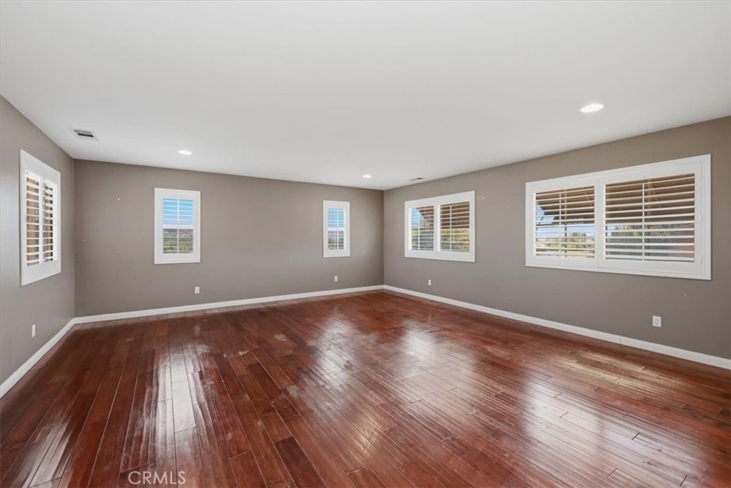 17731 Glen Hollow Way Riverside, CA 92504 - Photo 32 of 66