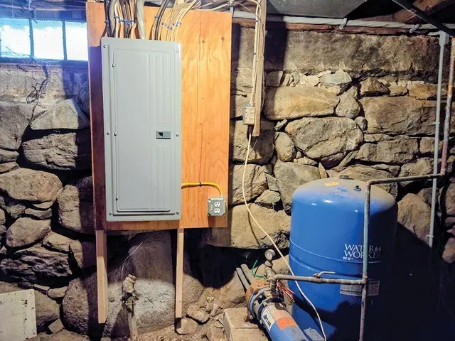 $349,900 | 43 Winchendon Road, Royalston, MA 01368