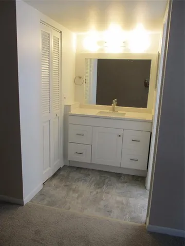 $1,900 | 6751 North University Drive, Unit 207, Tamarac, FL 33321