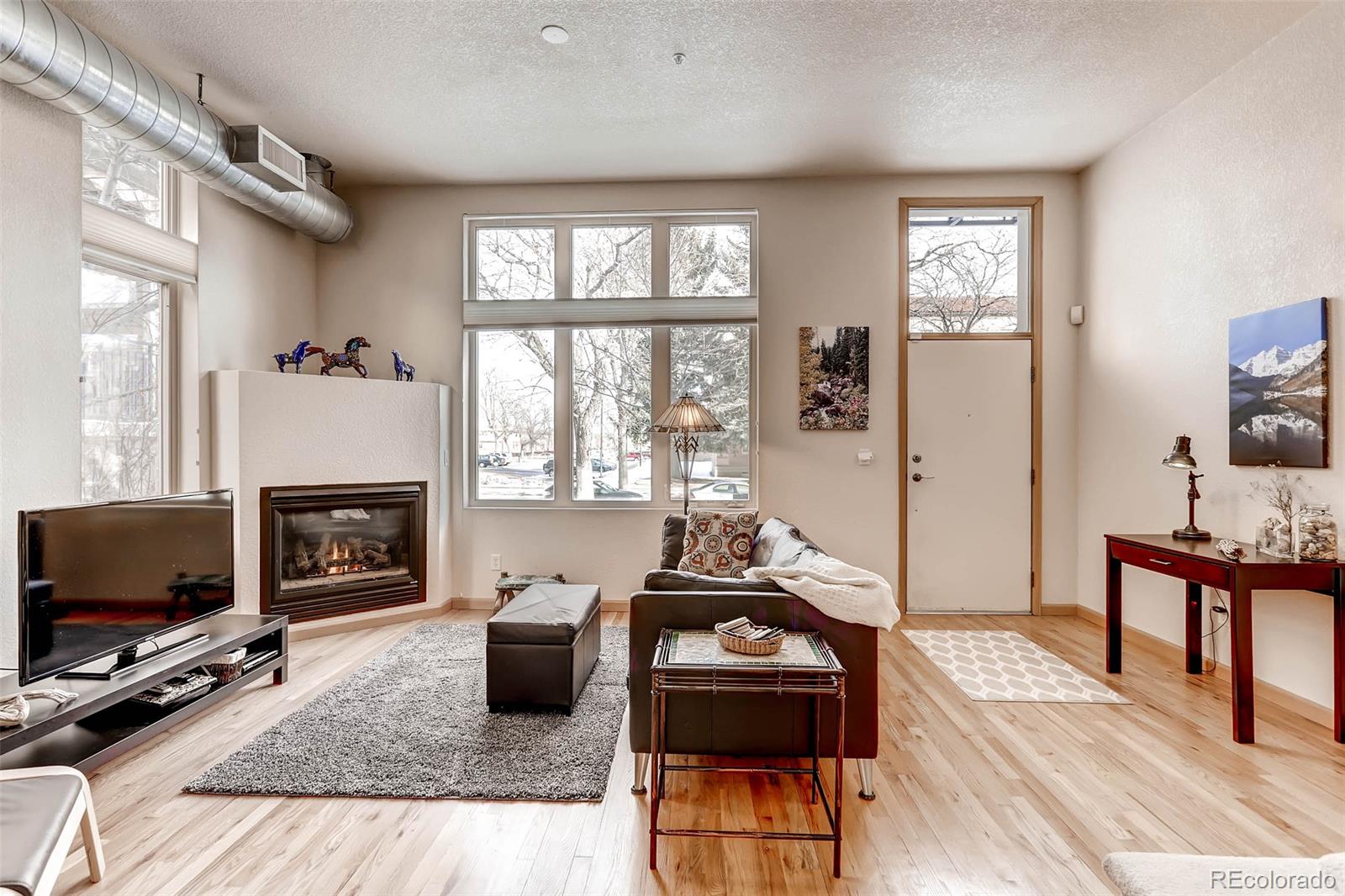 275 Rampart Way, Unit 209 Denver, CO 80230 - Photo 4 of 13 Gallery Image 4