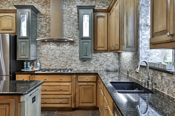$1,800,000 | 7108 Sanctuary Heights Court, Fort Worth, TX 76132