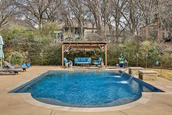 $1,800,000 | 7108 Sanctuary Heights Court, Fort Worth, TX 76132