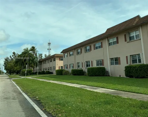 $2,150 | 550 Southwest 2nd Avenue, Unit 1210, Boca Raton, FL 33432
