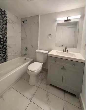 $2,150 | 550 Southwest 2nd Avenue, Unit 1210, Boca Raton, FL 33432
