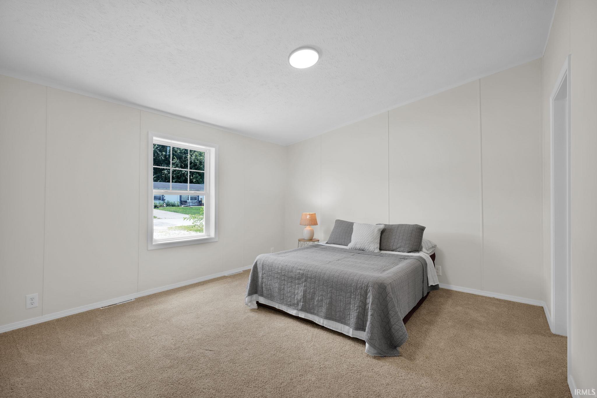 425 Dale Street Mitchell, IN 47446 - Photo 10 of 25