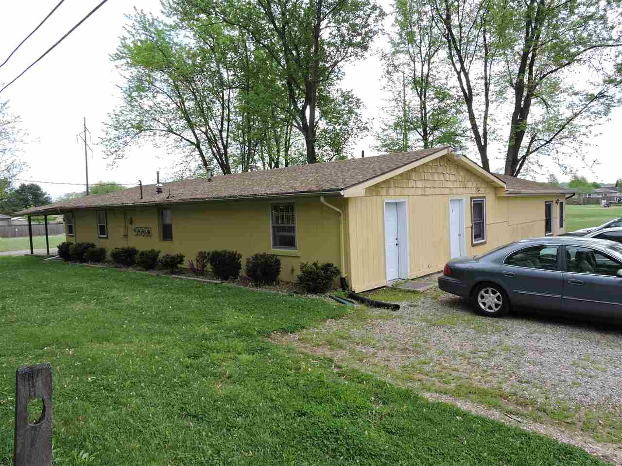 5112 West Martin Road, Unit 4 Newburgh, IN 47630 - Photo 1 of 14 Gallery Image 1