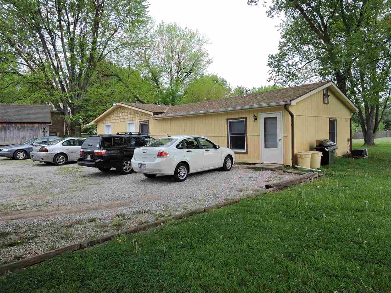 5112 West Martin Road, Unit 4 Newburgh, IN 47630 - Photo 12 of 14 Gallery Image 12