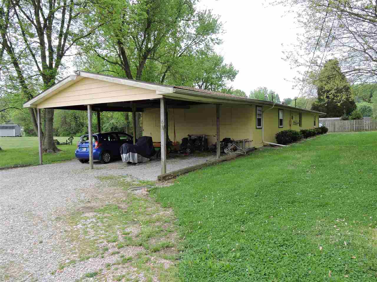 5112 West Martin Road, Unit 4 Newburgh, IN 47630 - Photo 5 of 14 Gallery Image 5