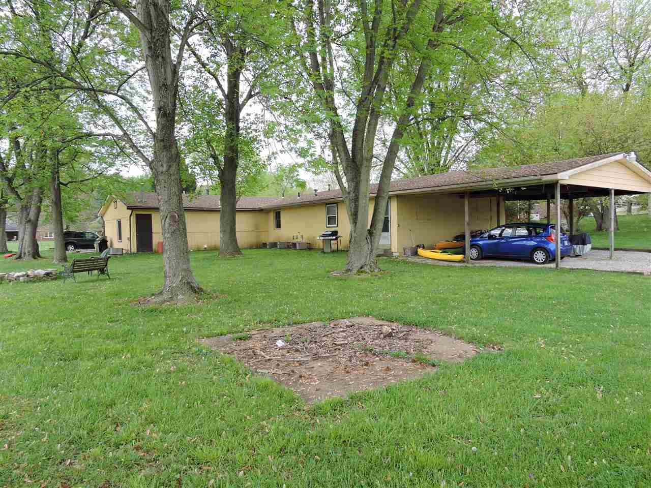 5112 West Martin Road, Unit 4 Newburgh, IN 47630 - Photo 7 of 14 Gallery Image 7