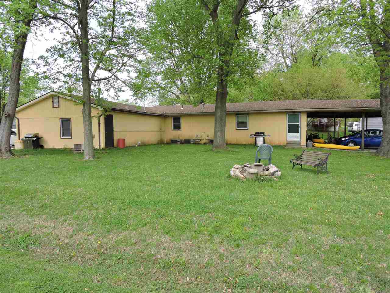 5112 West Martin Road, Unit 4 Newburgh, IN 47630 - Photo 9 of 14 Gallery Image 9