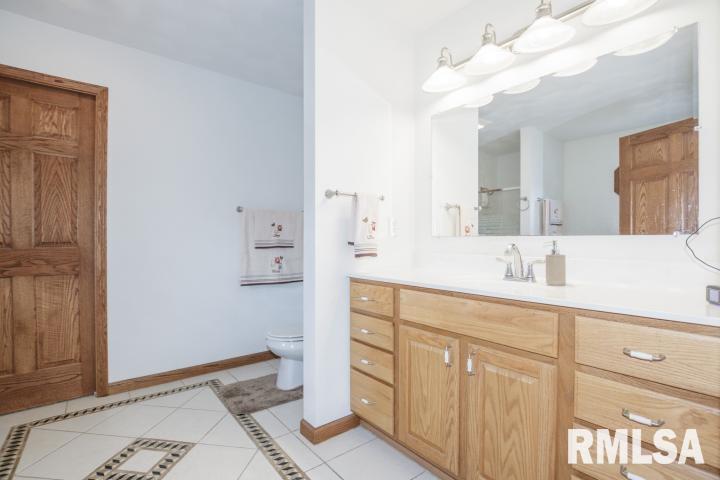 9102 South Powell Road Mapleton, IL 61547 - Photo 23 of 36
