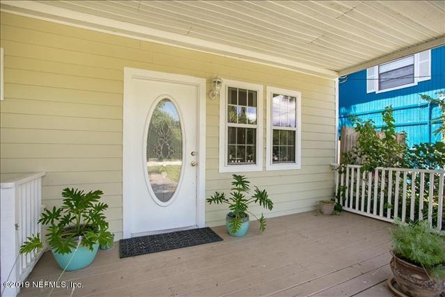 229 Dondanville Road St. Augustine, FL 32080 - Photo 2 of 22 a front view of a house