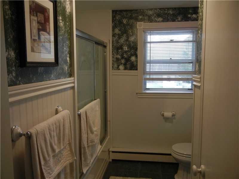324 Stone Barn Road Burrillville, RI 02859 - Photo 17 of 20 Bathroom.