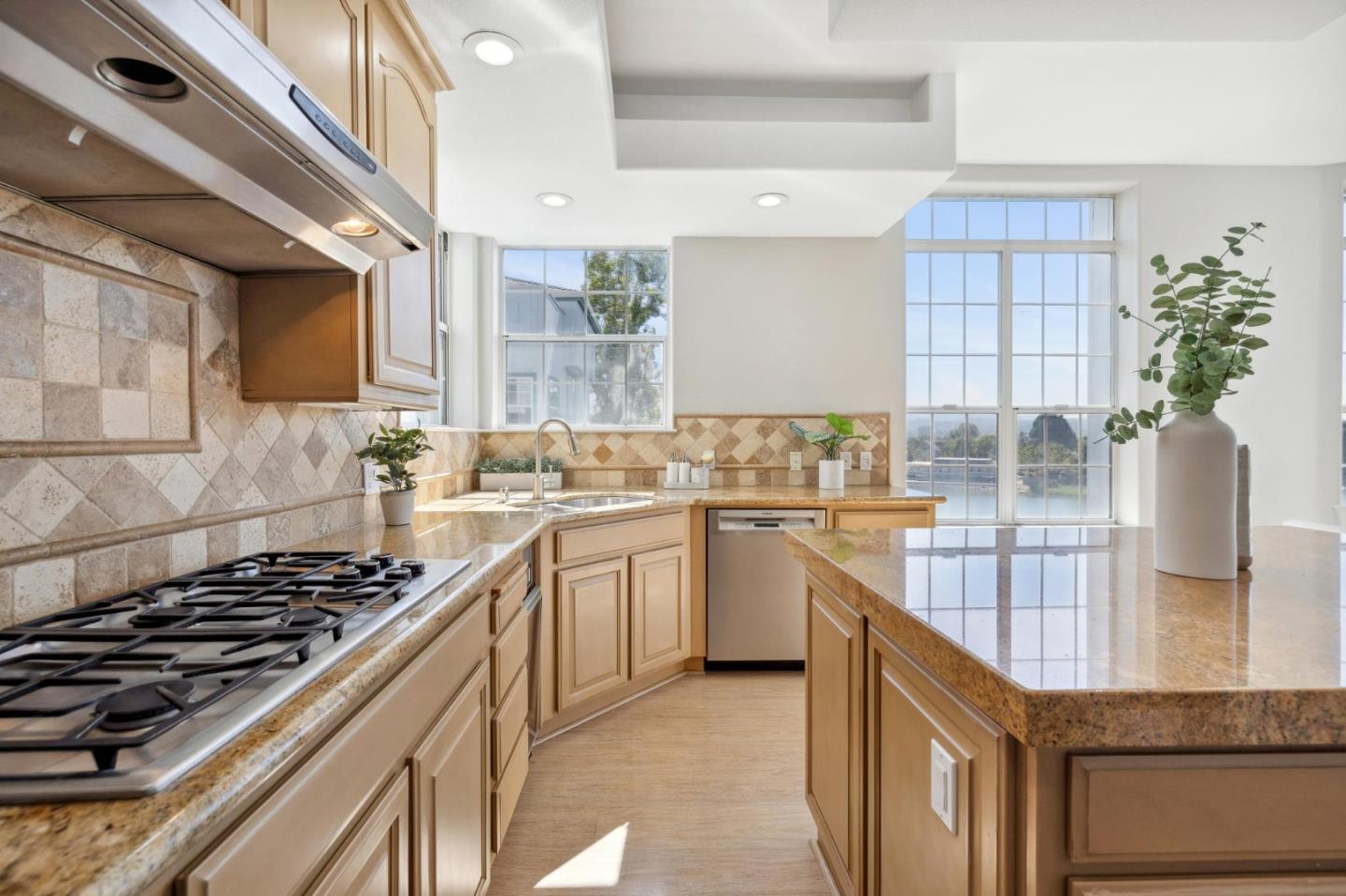 720 Promontory Point Lane, Unit 2305 Foster City, CA 94404 - Photo 42 of 78